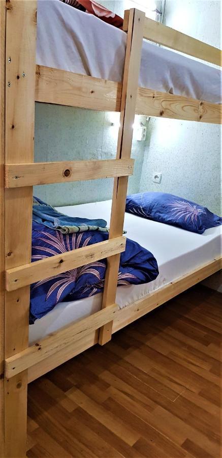 Backpackers Hostel Tbilisi Esterno foto