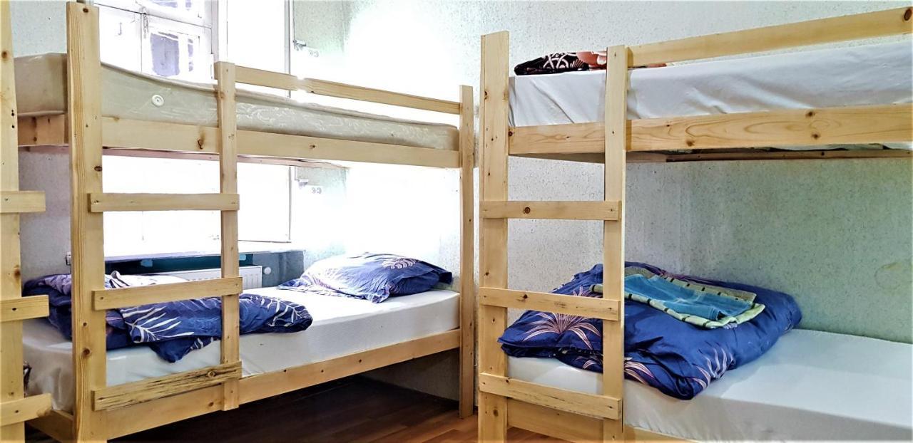 Backpackers Hostel Tbilisi Esterno foto