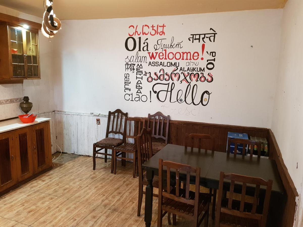 Backpackers Hostel Tbilisi Esterno foto