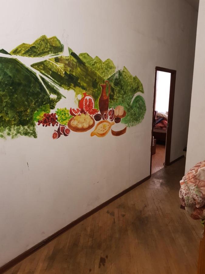 Backpackers Hostel Tbilisi Esterno foto