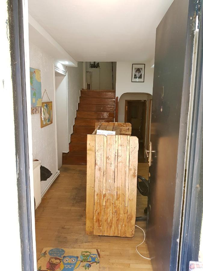 Backpackers Hostel Tbilisi Esterno foto