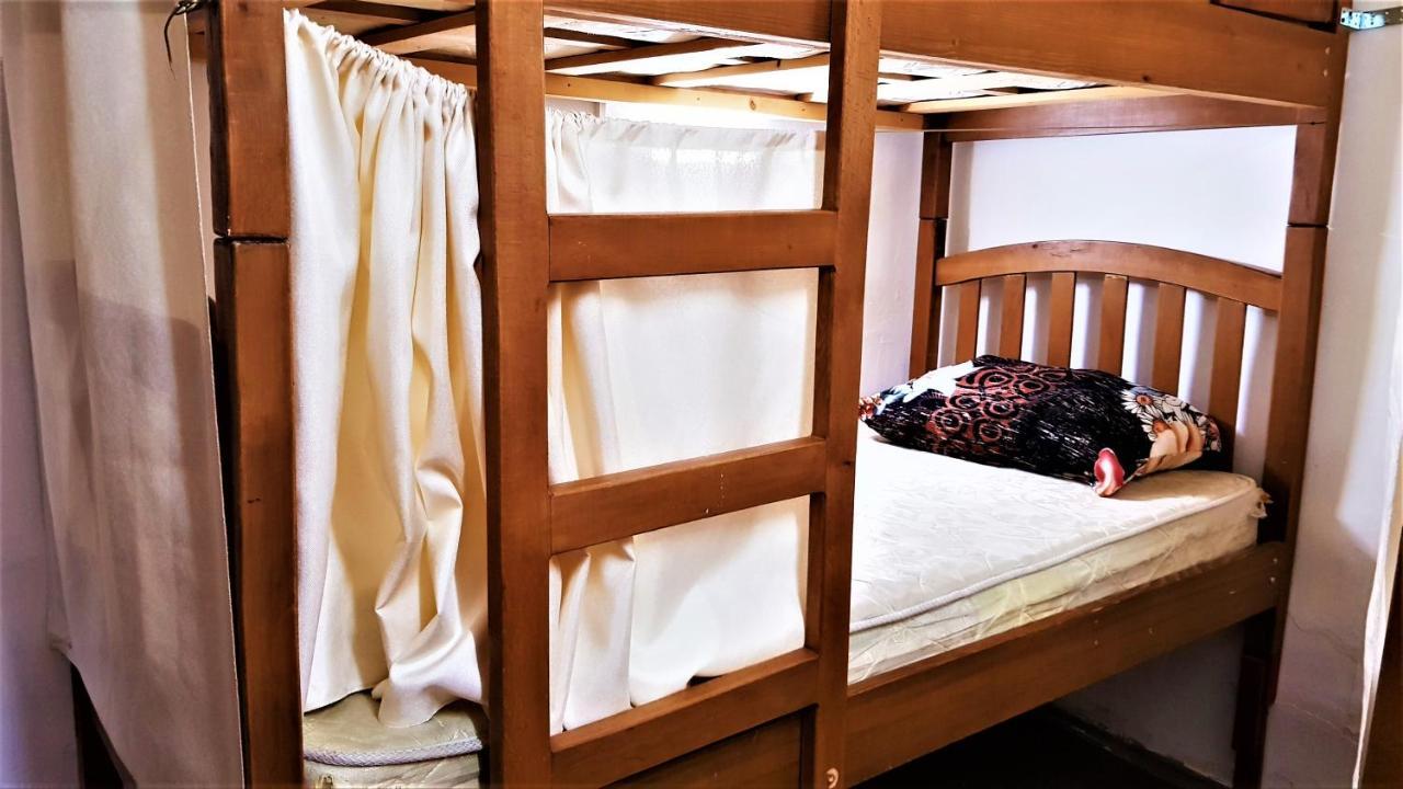 Backpackers Hostel Tbilisi Esterno foto